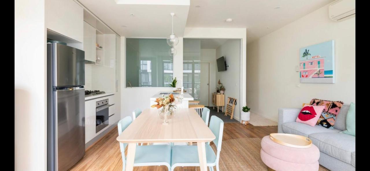 The Pas.Coe - A Stylish 1 Bedroom Unit With Free Parking. Melbourne Eksteriør bilde