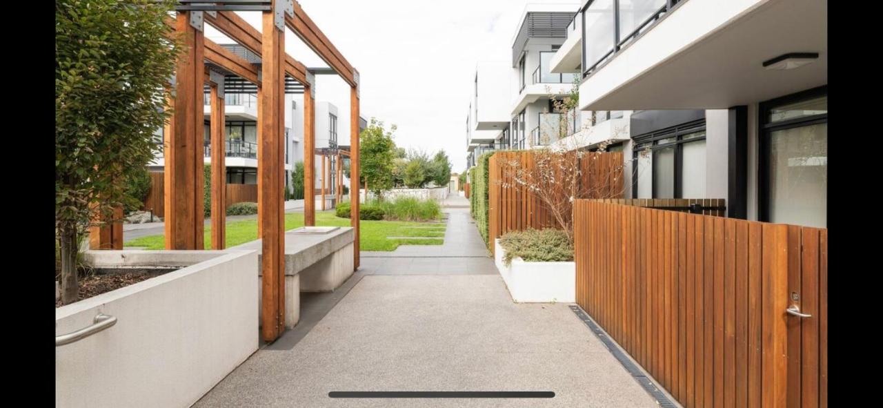 The Pas.Coe - A Stylish 1 Bedroom Unit With Free Parking. Melbourne Eksteriør bilde