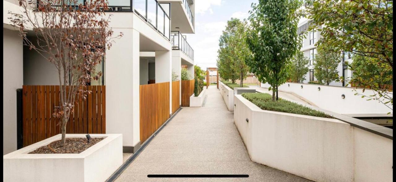 The Pas.Coe - A Stylish 1 Bedroom Unit With Free Parking. Melbourne Eksteriør bilde